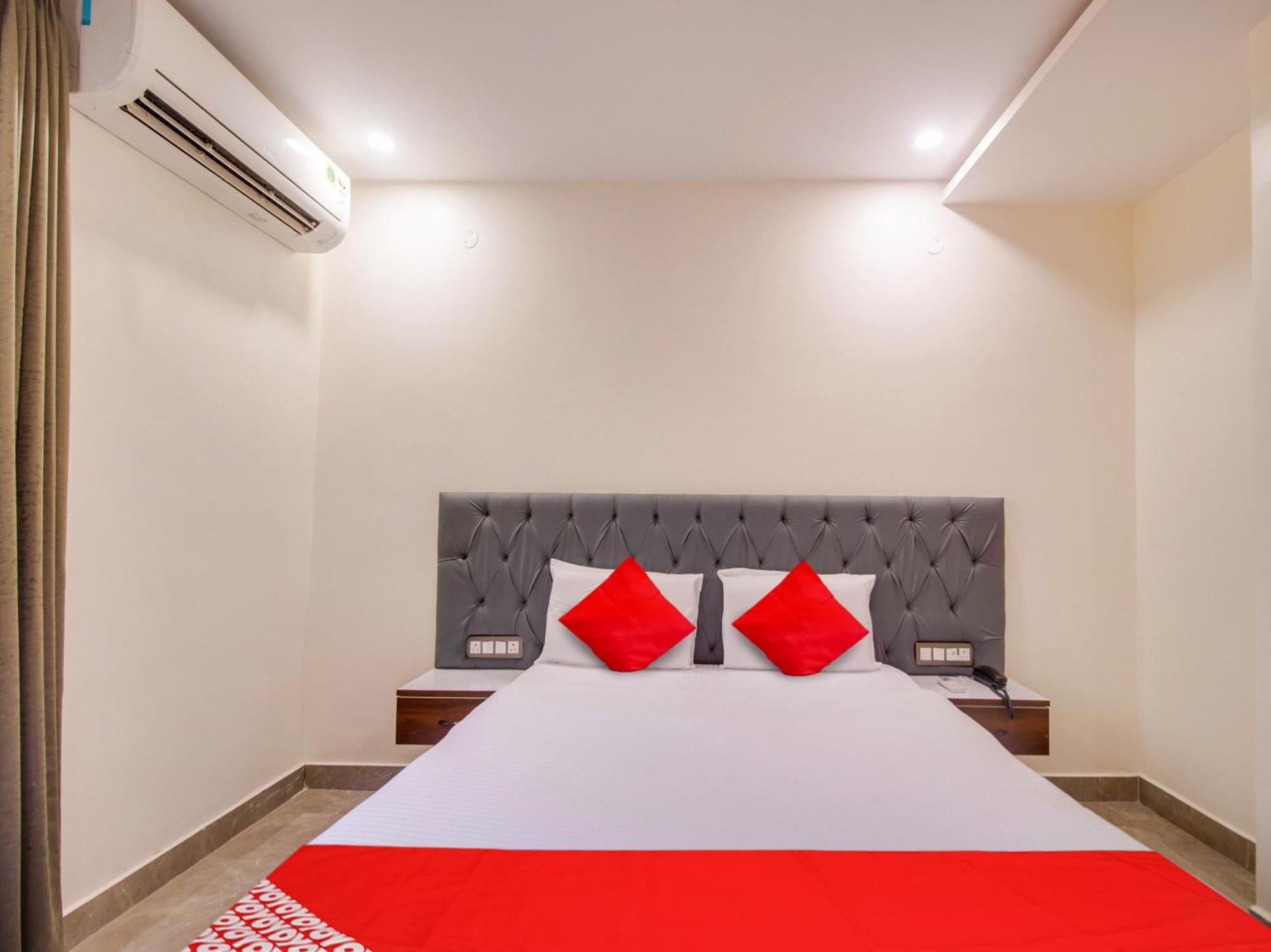 Hotel O Rr Residency Khammam Exterior foto