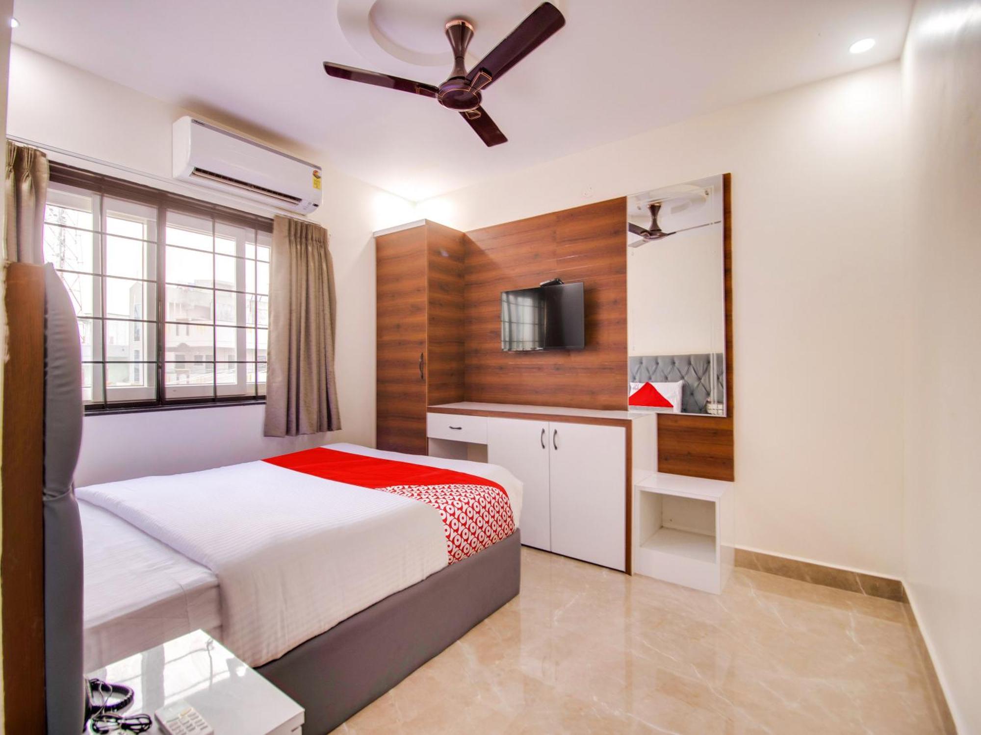Hotel O Rr Residency Khammam Exterior foto