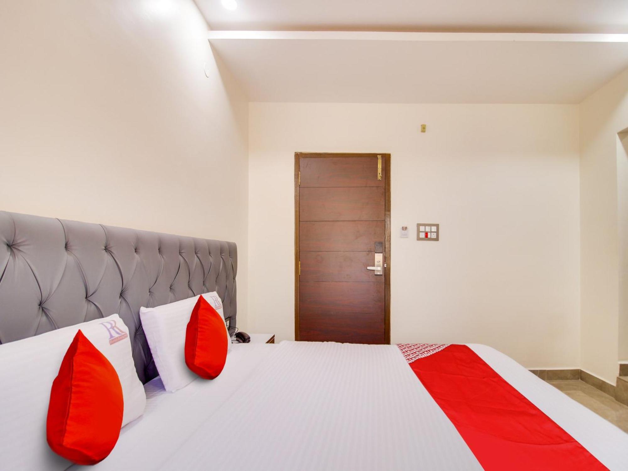 Hotel O Rr Residency Khammam Exterior foto